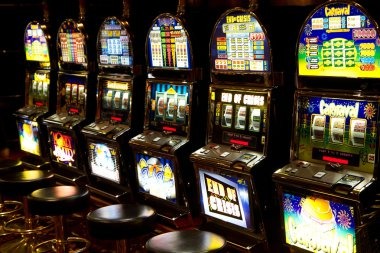 wincash99 platform overview showing live dealer, sportsbook, and slots